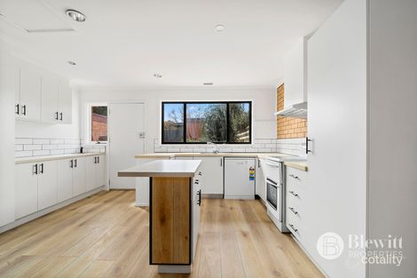 Property photo of 2 Cottrell Place Richardson ACT 2905