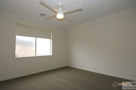 Property photo of 15 Leroy Crescent Point Cook VIC 3030