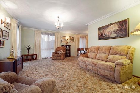 Property photo of 8 Rolstone Court Narre Warren VIC 3805