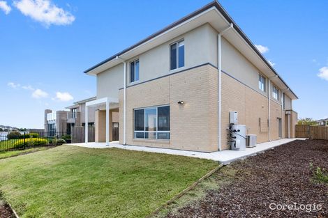 Property photo of 11 Spraypoint Drive Point Cook VIC 3030