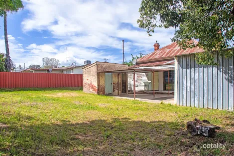 Property photo of 10 George Street Junee NSW 2663