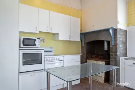 Property photo of 10 George Street Junee NSW 2663