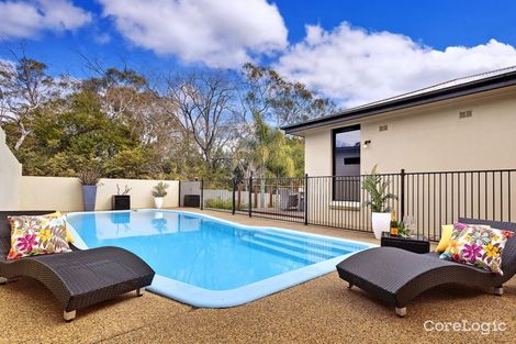 Property photo of 33 Willow Tree Crescent Belrose NSW 2085