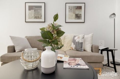 Property photo of 12 Blaxland Street Burnside Heights VIC 3023