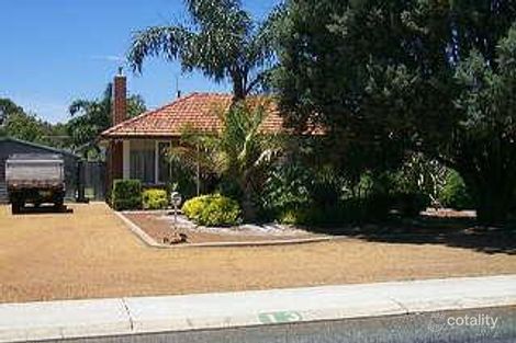 13 Northumberland Rd, Forrestfield, WA 6058