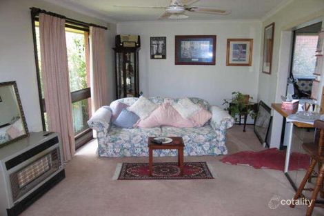Property photo of 4 Melanie Drive Werribee VIC 3030