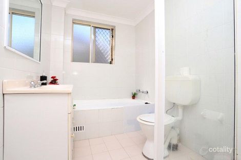 Property photo of 10/27-33 Jeffrey Street Canterbury NSW 2193