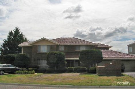 2 Waltham Pl, Avondale Heights, VIC 3034