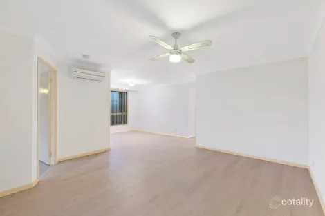 Property photo of 14 Woolybutt Crescent Erina NSW 2250