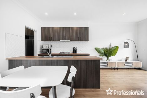 Property photo of 6 Lucinley Close Kilsyth VIC 3137