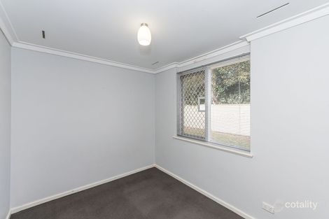 Property photo of 8B Thompson Drive Wanneroo WA 6065