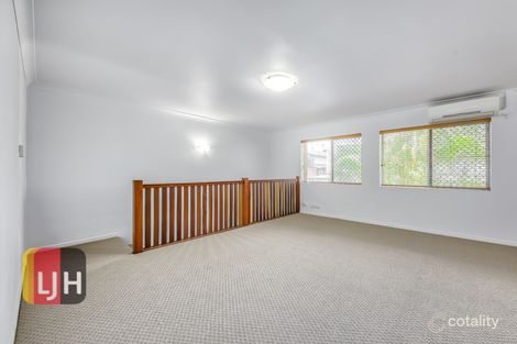 Property photo of 1/5 Curwen Terrace Chermside QLD 4032