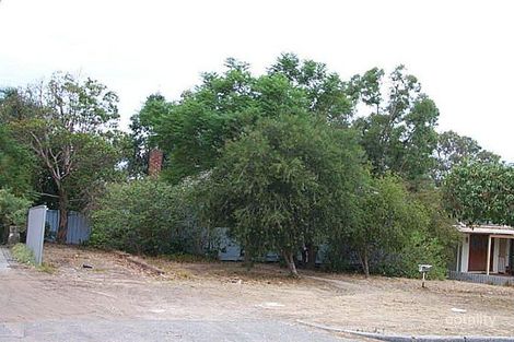 9 Harriott St, Willagee, WA 6156