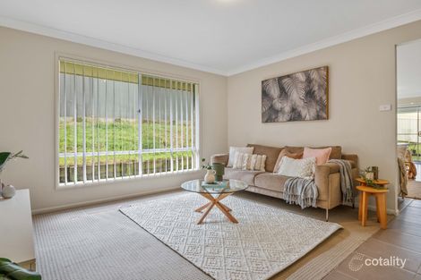 Property photo of 14 Portsea Parade Cameron Park NSW 2285