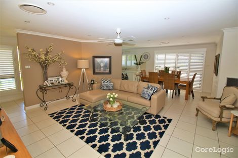 2b Hopbush Cres, Griffith, NSW 2680