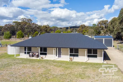 22 Inverell Rd, Emmaville, NSW 2371