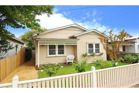 19 Woods St, Newport, VIC 3015