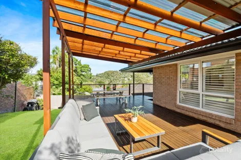 Property photo of 27 Maple Street Wyoming NSW 2250