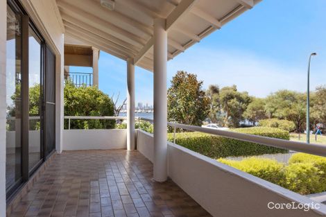 Property photo of 43 Canning Beach Road Applecross WA 6153