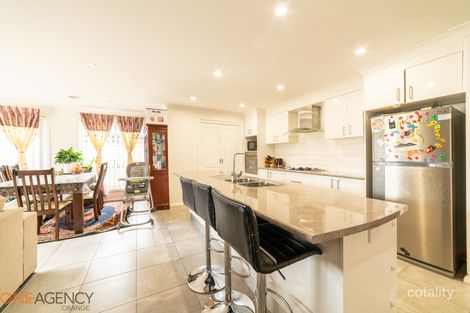 Property photo of 27 Diamond Drive Orange NSW 2800
