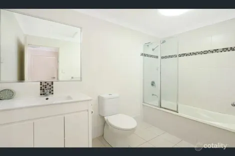 Property photo of 15/2 Photinia Crescent Mountain Creek QLD 4557