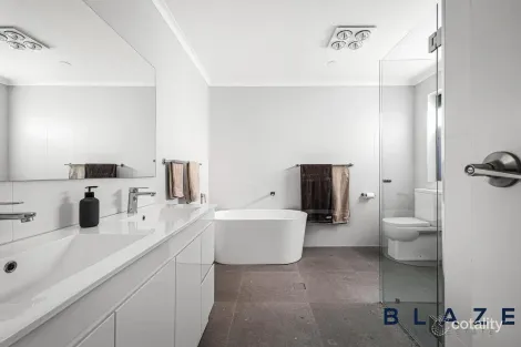 Property photo of 2/6 Tobruk Place Bossley Park NSW 2176