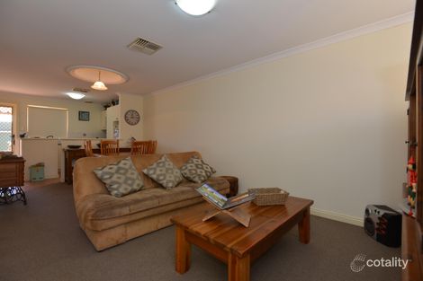 Property photo of 9/1 Ochiltree Street Somerville WA 6430