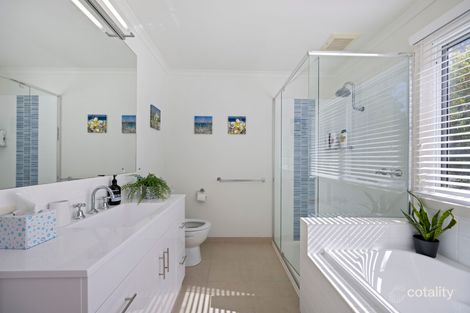 Property photo of 188 Surf Parade Inverloch VIC 3996