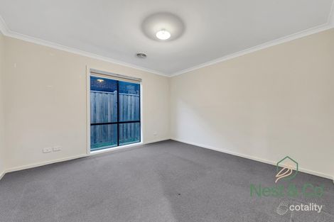 Property photo of 74 Whiteleaf Drive Mickleham VIC 3064