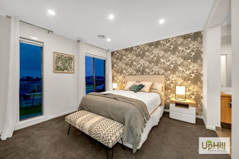 Property photo of 5 Mediterranean Avenue Clyde VIC 3978