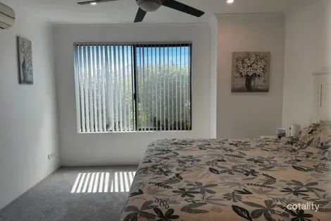 Property photo of 18 Simmonds Pass Ellenbrook WA 6069