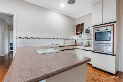 Property photo of 907 Pemberton Street West Albury NSW 2640