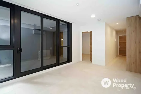 807/12 Queens Rd, Melbourne, VIC 3004