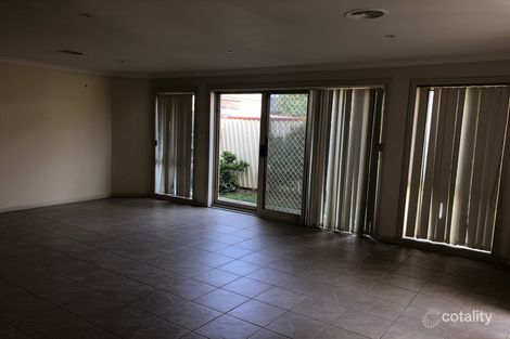 Property photo of 2/22 Joybells Crescent Tarneit VIC 3029