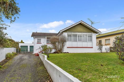 Property photo of 108 Lake Terrace East Mount Gambier SA 5290