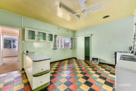 Property photo of 108 Lake Terrace East Mount Gambier SA 5290