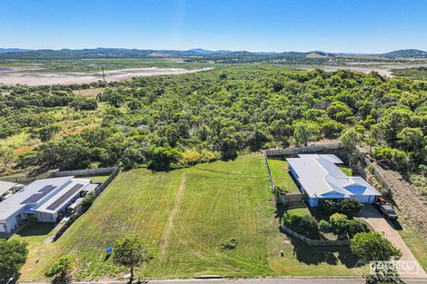Property photo of 60 Cocoanut Point Drive Zilzie QLD 4710