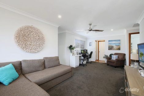 Property photo of 81 Lakedge Avenue Berkeley Vale NSW 2261