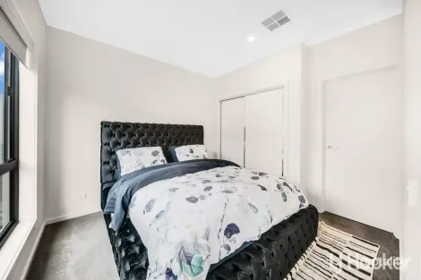 Property photo of 10 Athena Road Weir Views VIC 3338