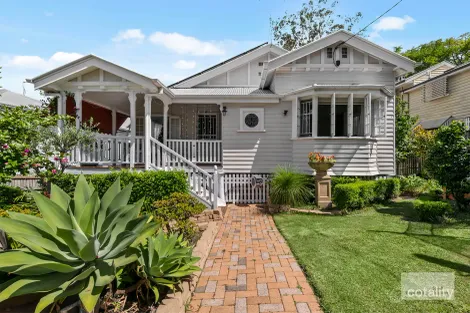 Property photo of 13 Crescent Road Kelvin Grove QLD 4059