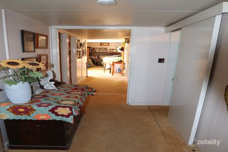 Property photo of 28 Hood Street Charleville QLD 4470