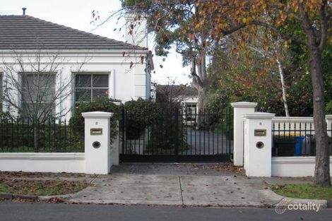 Property photo of 2/14 Mountain Grove Kew VIC 3101
