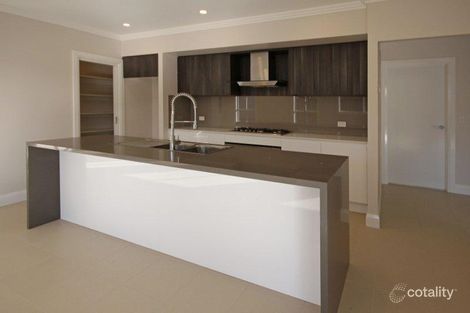 Property photo of 3 Walseley Crescent Gledswood Hills NSW 2557