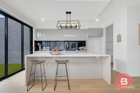 Property photo of 3/16 Strathallan Road Macleod VIC 3085