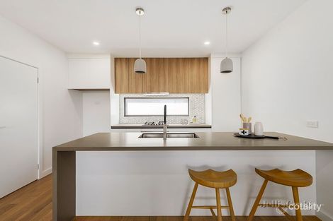 Property photo of 196 Porter Road Heidelberg Heights VIC 3081