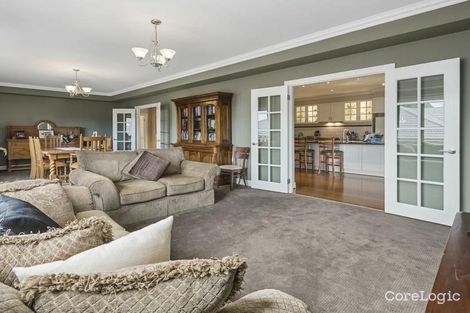 Property photo of 24 Dumbarton Way Gisborne VIC 3437
