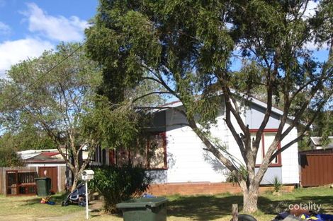 4 Mindoro Pl, Lethbridge Park, NSW 2770