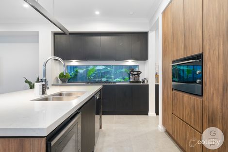 Property photo of 1897 Sunningdale Court Hope Island QLD 4212