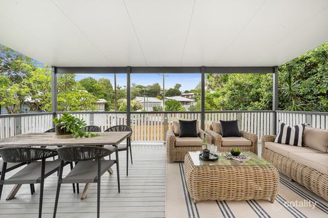 Property photo of 392 Wynnum Road Norman Park QLD 4170