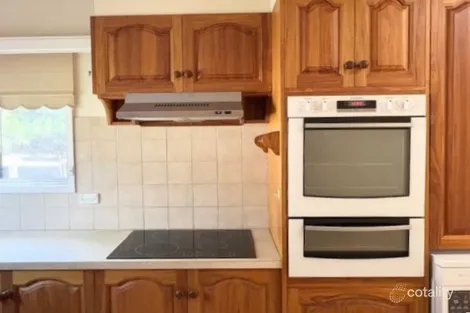 Property photo of 4 Emma Avenue Warrnambool VIC 3280